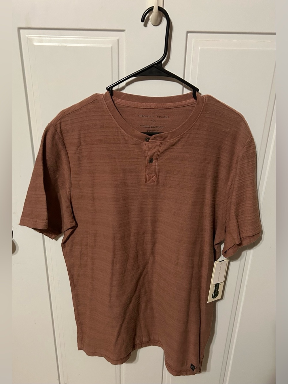 Threads 4 Thought Rust Brown Home Accent Men’s t-shirt Size M